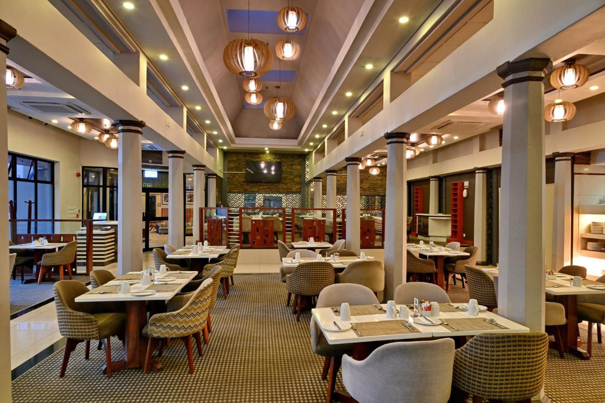 Holiday Inn - Harare By Ihg Dış mekan fotoğraf