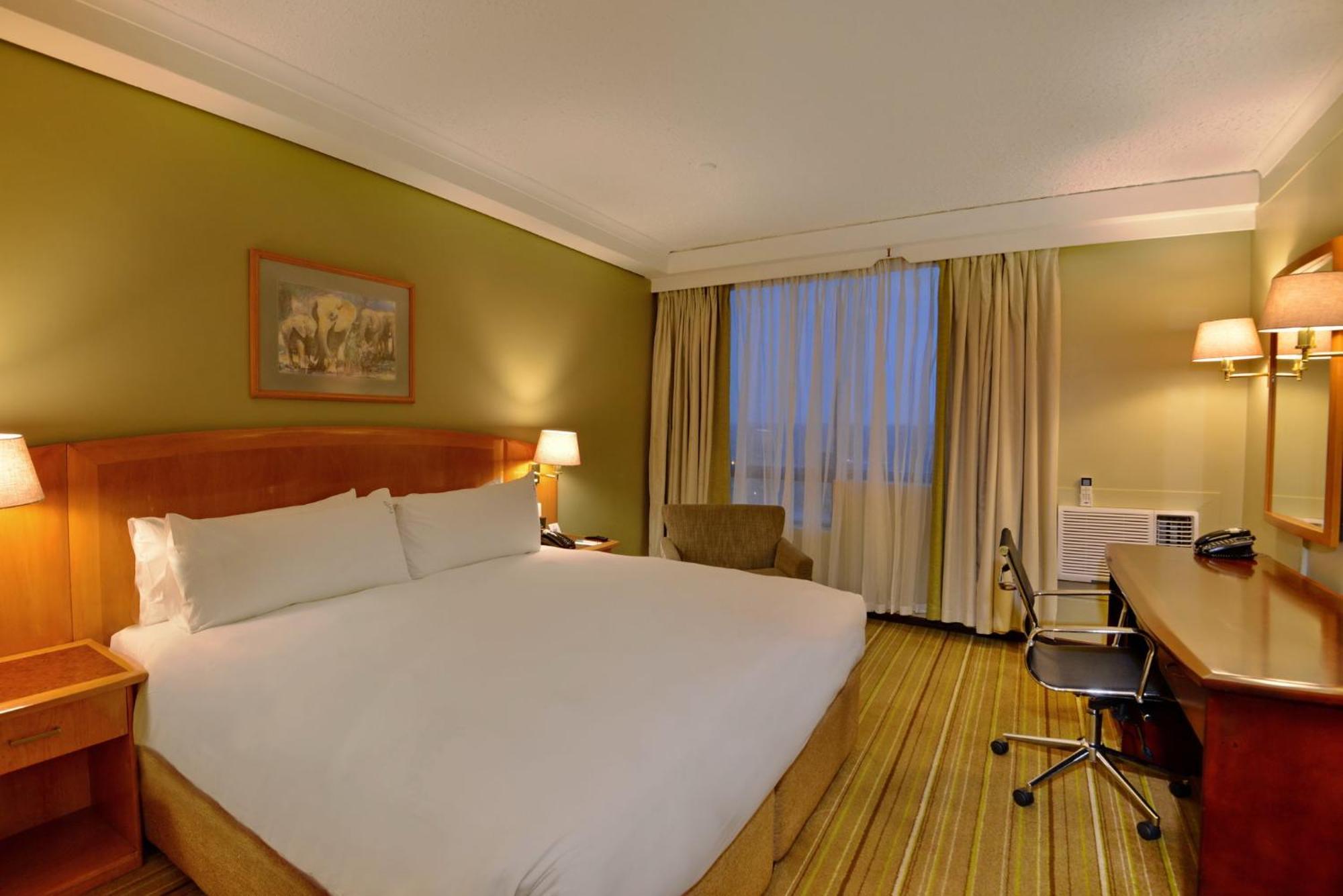 Holiday Inn - Harare By Ihg Dış mekan fotoğraf