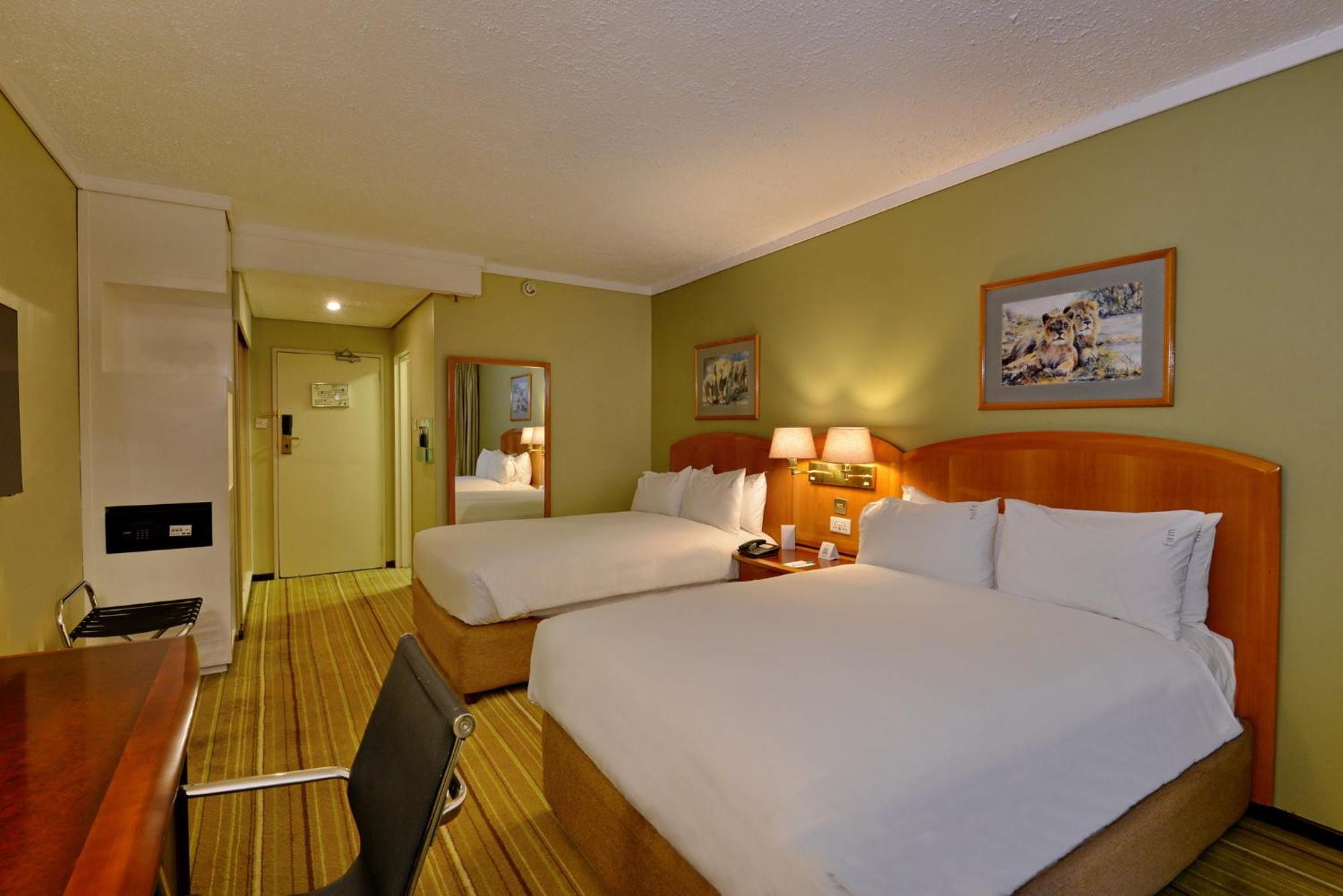 Holiday Inn - Harare By Ihg Dış mekan fotoğraf
