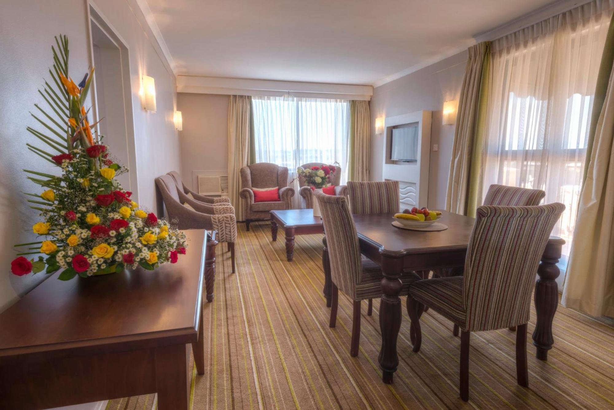 Holiday Inn - Harare By Ihg Dış mekan fotoğraf