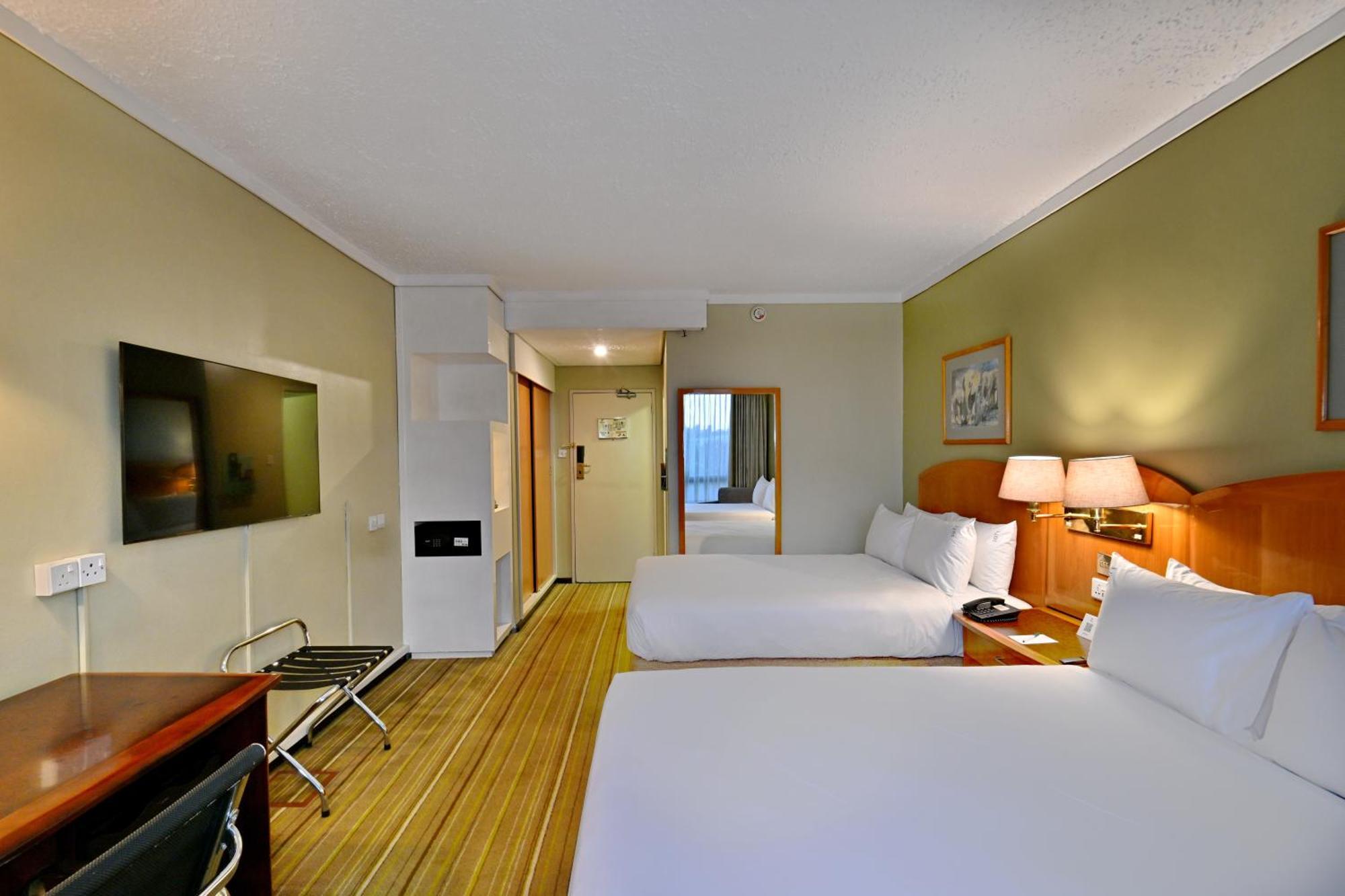 Holiday Inn - Harare By Ihg Dış mekan fotoğraf