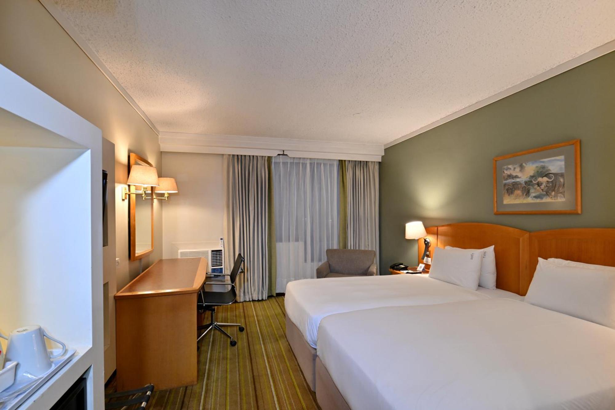 Holiday Inn - Harare By Ihg Dış mekan fotoğraf